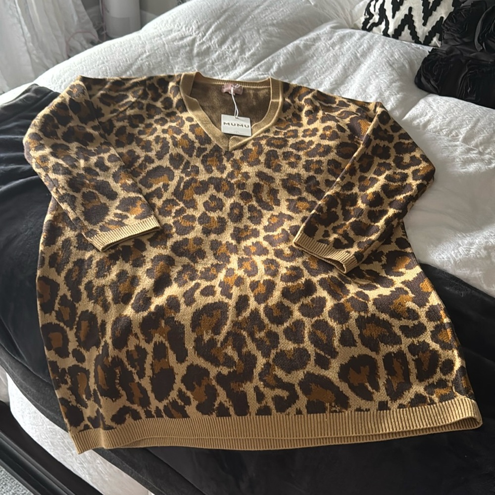 show Me Your MuMu Hartford leopard sweater dress size large NWT - Picture 3 of 6